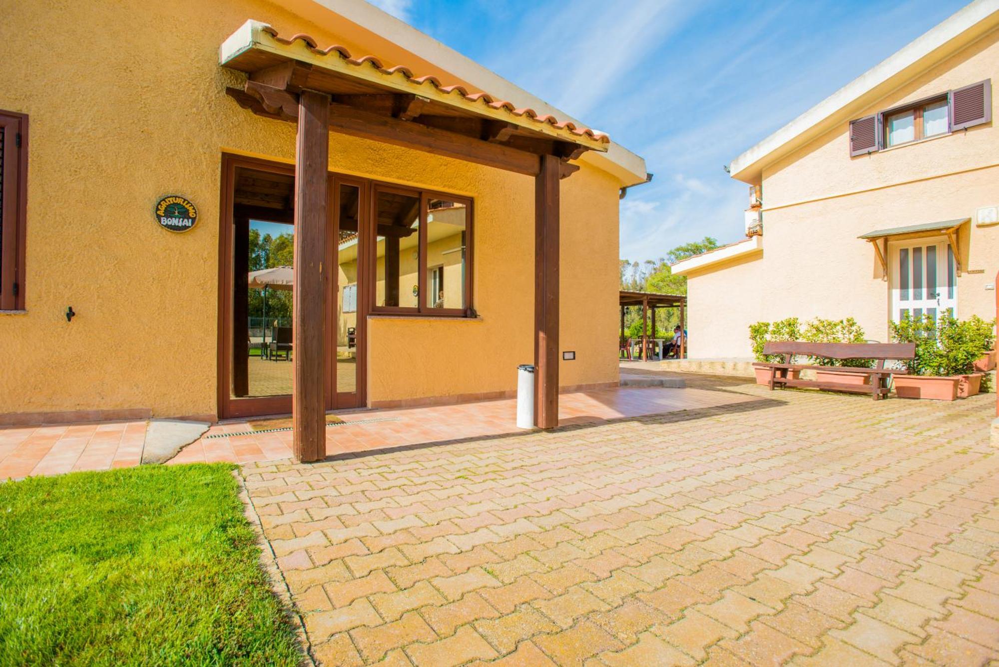 Bonsai B&B Alghero Santa Maria la Palma Exterior photo